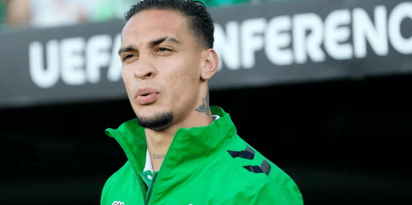 1亿水货觉醒！安东尼自降30%薪水也要逃离曼联真爱竟是这西甲队？红魔球迷集体破防了！