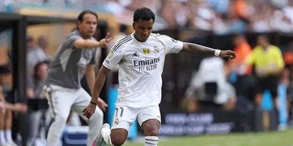 拜仁球迷施压引进皇马太子？德甲巨头备受关注