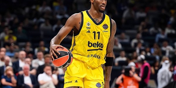 太阳签下欧洲第一大前锋，他们会给他提供大量的出场时间？