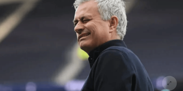 穆帅的前国米爱将萨内蒂声称，曾经拒绝弗格森加盟曼联