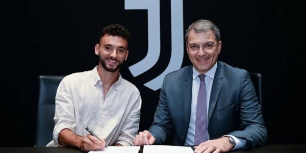 官方：尤文签下若昂-马里奥，转会费总价1260万欧&amp;分期四年