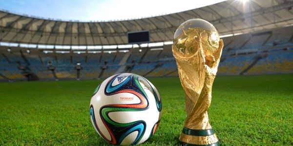 西甲战报：皇马客场2-0完胜马竞，贝林厄姆破门建功展现巨星潜质