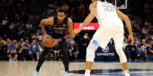 前湖人锋线新星将回到法甲联赛，他在发展联盟的表现都非常一般？