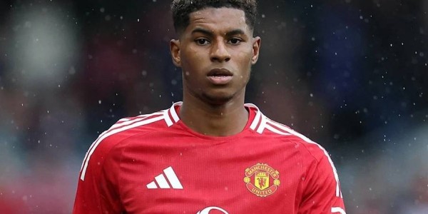 拉什福德现身卡灵顿引猜测，曼联确认其今夏离队