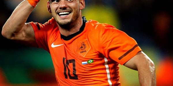 橙色传奇永驻！斯内德41岁诞辰，134战铸就荷兰黄金时代不朽丰碑