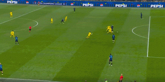 6.66亿换2.15预期进球！国米被5713万黑马羞辱，战犯失误葬送欧冠梦