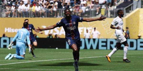 巴黎4-0横扫皇马进决赛，欧冠含金量再提升，切尔西或感压力