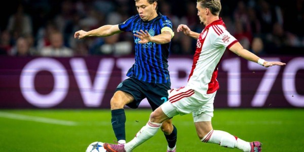 意甲焦点战：巴雷拉与苏西奇的默契配合，迪马尔科绝杀引领国米走向胜利