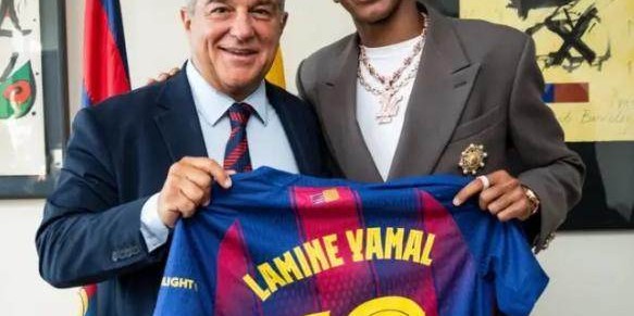 诺坎普新王登基！18岁亚马尔2亿天价续约接班梅西，生日派对争议惊动西甲高层！