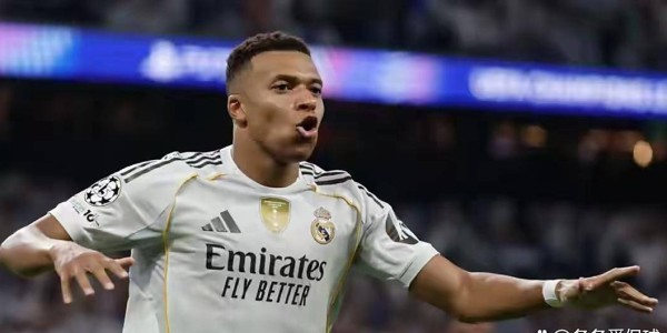 阿隆索果断调整！巨星维尼修斯或被高价出售，告别伯纳乌