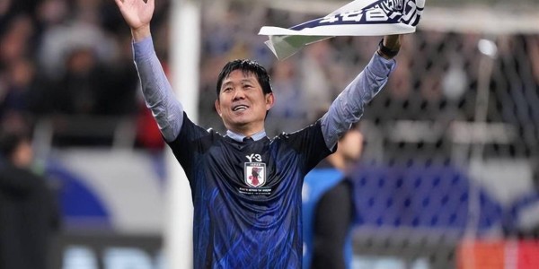 日本拿出最强阵迎战美洲劲旅：三笘薫久保领衔，利物浦后腰带队