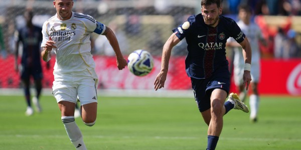 比剧本还玄幻！姆巴佩离开，大巴黎夺欧冠，世俱杯痛击皇马