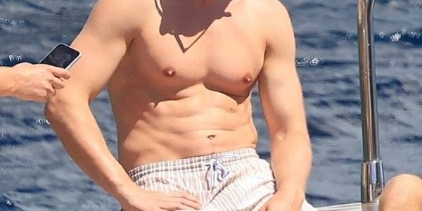 曝曼联欲等奥斯梅恩降薪加盟，拒争法甲免费神锋，内幕真相揭秘