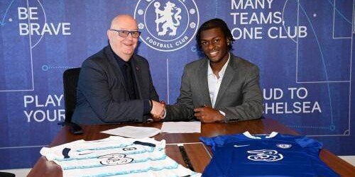 TA：切尔西19岁前锋拒绝续约想离队，曾在队内对抗赛干一线队两球