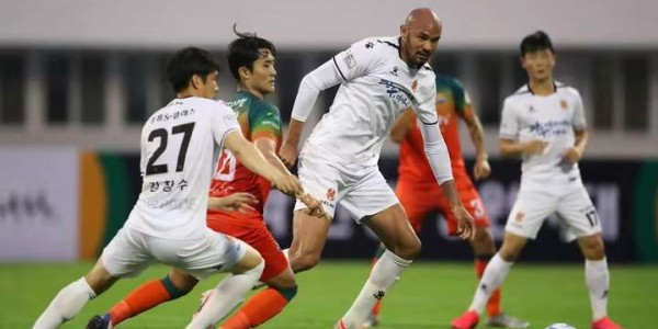 7月22日(4场比赛前瞻)光州FC VS 金泉尚武；流浪者VS帕纳辛奈科斯