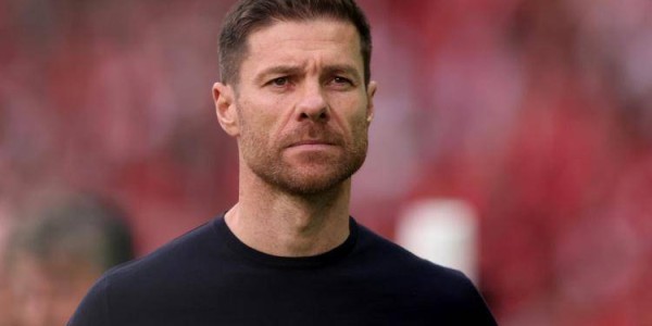 奥哈拉建议阿隆索舍弃德甲的优势，小因扎吉倾向于技术属性