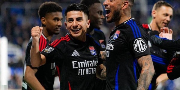 死敌变救星！大巴黎砸4500万帮里昂保级，法甲七冠王躲过降级危机