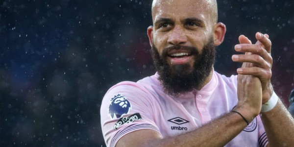 曼联应抓住时机签下水晶宫射手马泰塔，填补锋线拼图