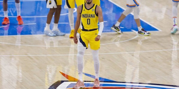 带伤作战！哈里伯顿:只要我还能走路 我就要上场