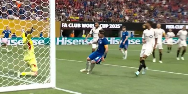 跑到美国也躲不过？法国门神遭44次破门，切尔西2-0喜提开门红