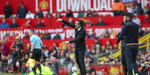 阿斯顿维拉转会曝惊天内幕？！官网“瘫痪”背后，亿万级签约或已敲定？