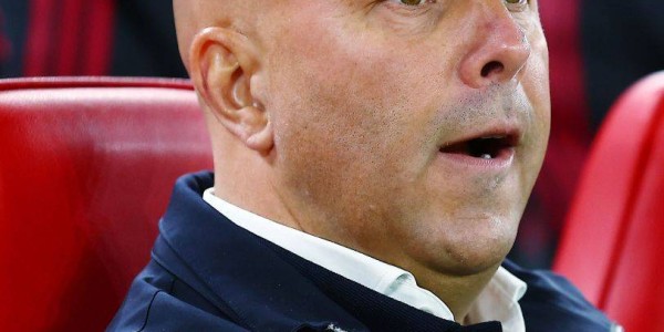 重磅！哈维·阿隆索新闻发布会直播来袭，利物浦名帅或揭秘冠军联赛战术布局！