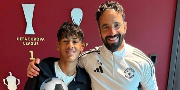 曼联疑似为青训新太子首秀铺垫！曝其不喜欢小梅西绰号，想做自己