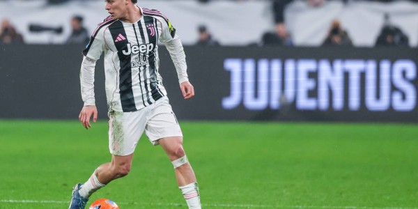 米雷蒂的意外进球：意甲之夜尤文图斯如何把握机会