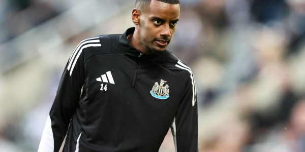 利物浦纽卡斯尔主帅分别召开发布会 谈伊萨克转会可能