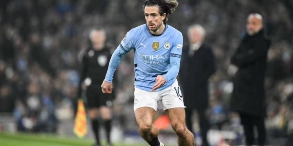 瓜迪奥拉的温柔一刀：主动缩减曼城阵容，理由竟是怕球员不开心