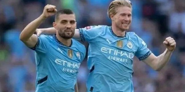 千万身价沦为摆设？曼城新星尴尬陪练生涯引爆愤怒！