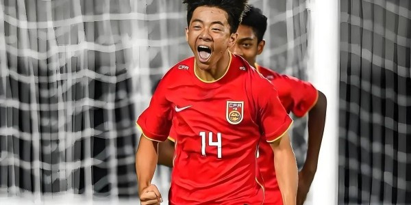 7-0狂胜！U17踢出曼城感觉，邝兆镭独造3球打脸马德兴：还有谁？