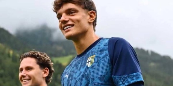 着眼未来！利物浦3500万欧元敲定意甲18岁中卫，来奥尼能接班范戴克吗