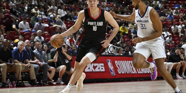 杨瀚森首秀兑现下饭承诺 三分护筐妙传一个都没少