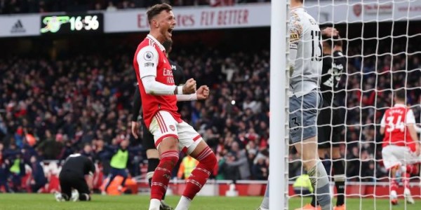 天空：英超以及欧洲范围内多队关注阿森纳右后卫本·怀特