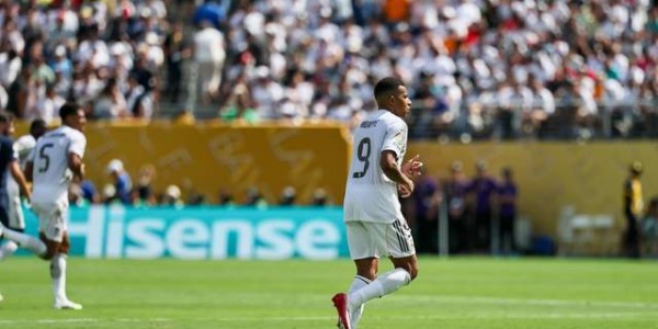 恩里克曾教训姆巴佩：你说你喜欢乔丹，但乔丹会像疯了一样去防守