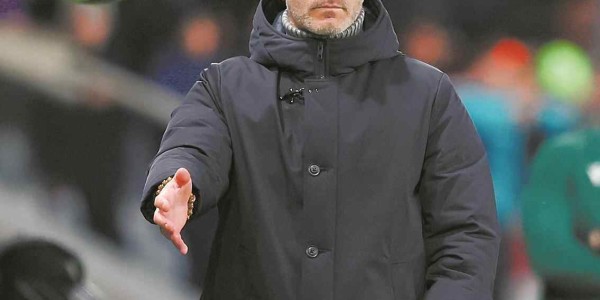 世俱杯冠军没能让马雷斯卡保住帅位 蓝狮主帅一夺冠就下课？