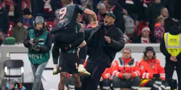 完美收官：拜仁半程保持不败 创造德甲历史新高