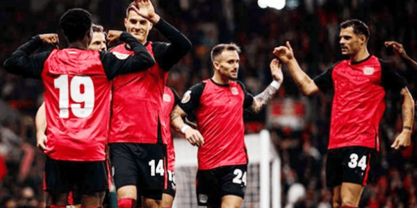 德甲焦点战前瞻：残阵斯图加特主场死磕法兰克福 攻防漏洞对决谁能抢分续命？