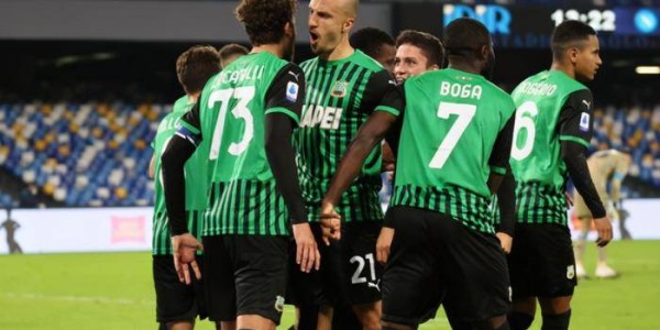 意甲焦点战：萨索洛VS那不勒斯，全方位赛前分析及比分预测