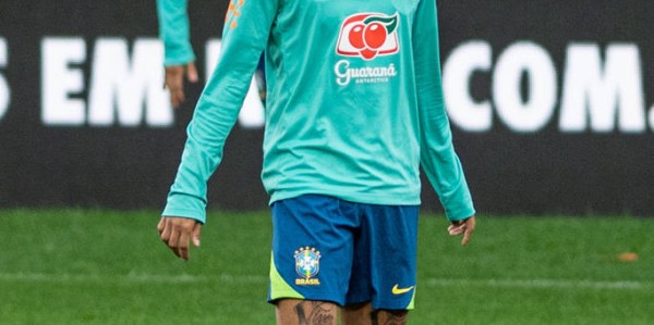 6250万英镑！曼联官宣库尼亚加盟，阿莫林重建计划正式启动