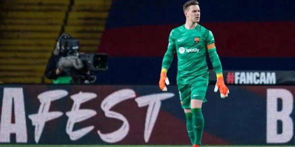 特尔施特根突然认怂，巴萨大获全胜