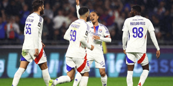 英媒：里昂被法甲强行降级，英超球队趁机“抄底”