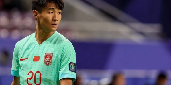 成都蓉城王牌队长将本土球员送往法甲梅斯，韦世豪回应确认