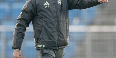 皇马才踢一场就开始物色新帅，阿韦洛亚忠心耿耿明知背锅仍坚持带队