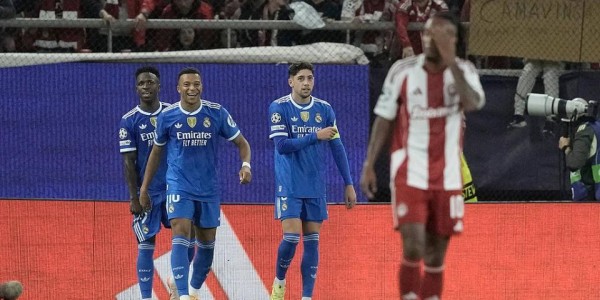 姆巴佩大四喜封神！揭秘皇马为何未复制法国世界杯防反阵容