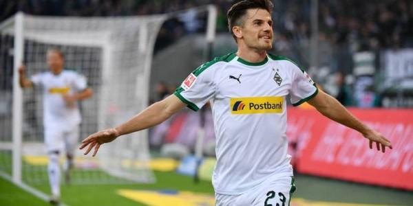 德甲焦点：门兴主场迎战圣保利，状态大热者对决客场虫