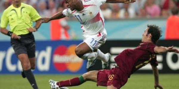 从阿森纳标王到枪手弃将，只用了4年时间，法甲金靴毁在嘴巴上