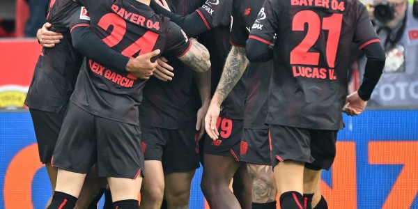 （体育）足球——德甲：勒沃库森胜不来梅