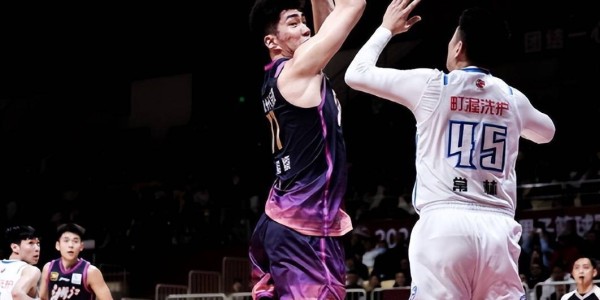 女版李月汝！余嘉豪弃CBA高薪投奔西甲 韩旭李梦真该学学他们